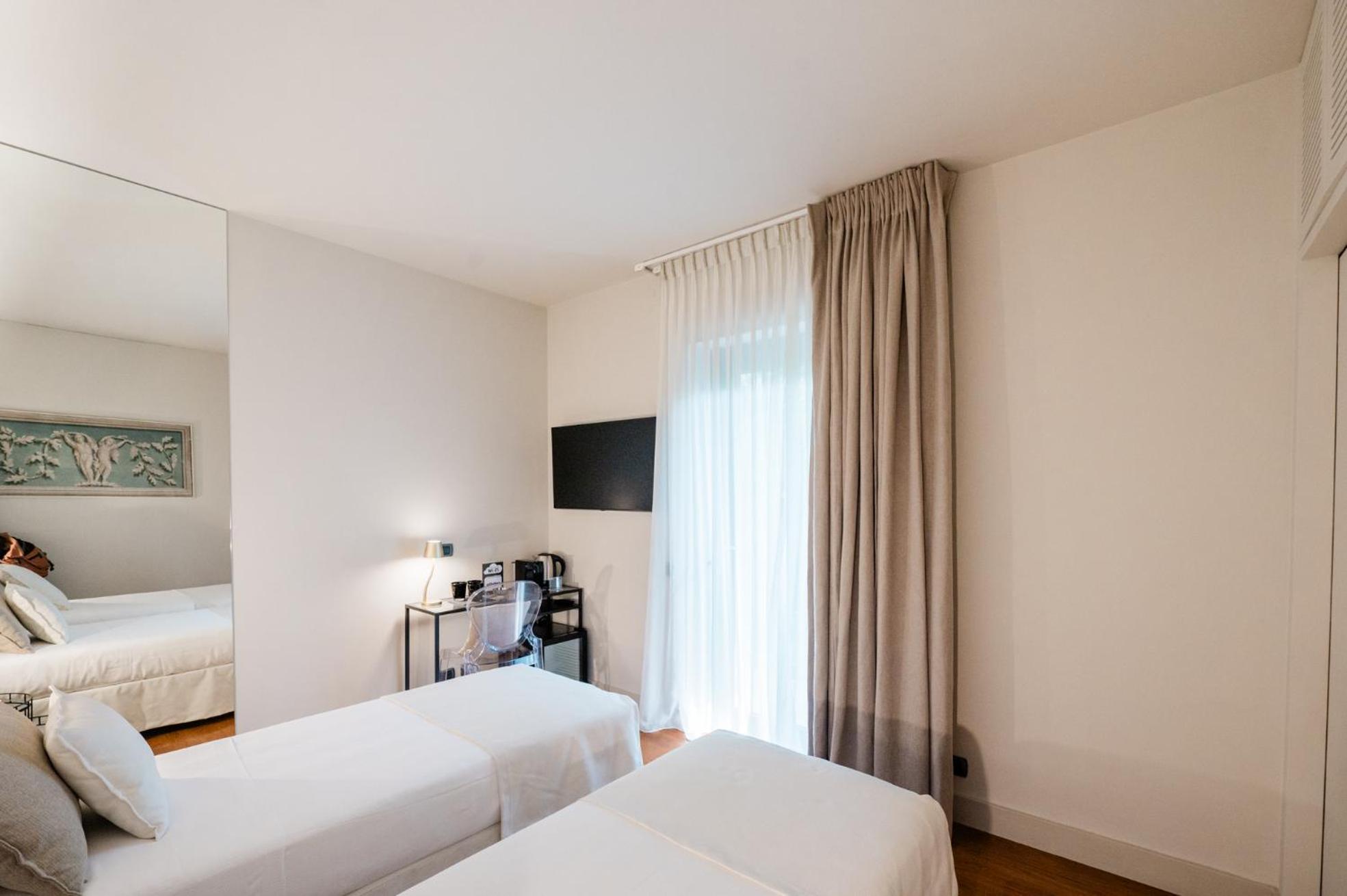 Airport Bea Rooms Azzano San Paolo Extérieur photo